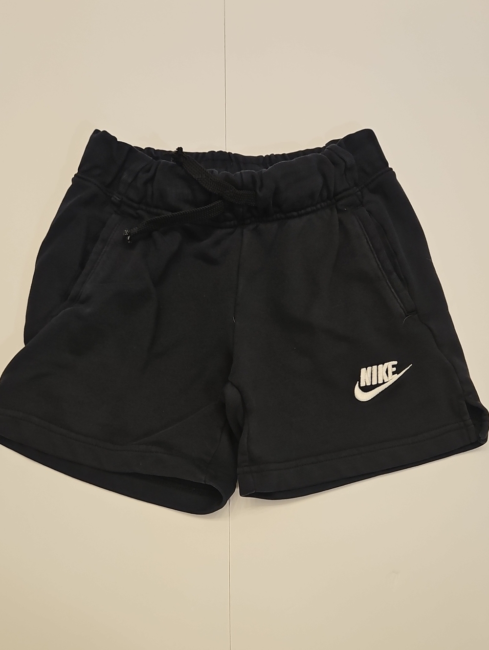 Nike Black Kids Casual Athletic Shorts White Logo Medium GUC